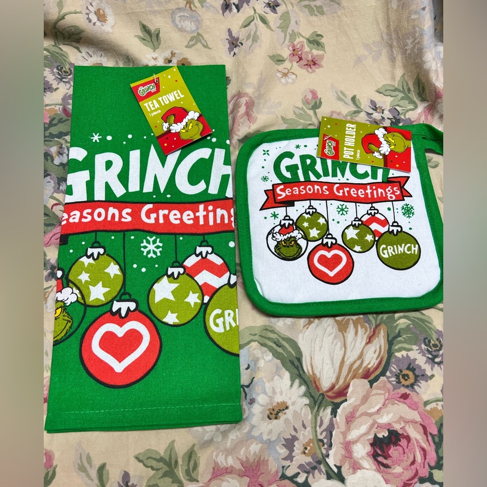 Grinch tea towel & pot holder - Picture 2 of 8